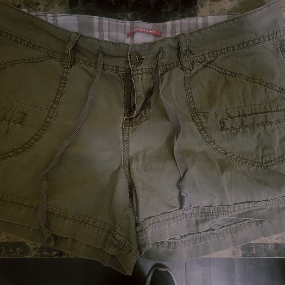 Unionbay Women's Khaki Shorts